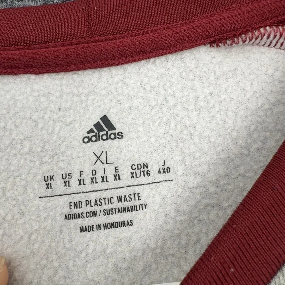 Massachusetts Football Adidas Pullover Mens XL Gray Polyester Aeroready Sporty
